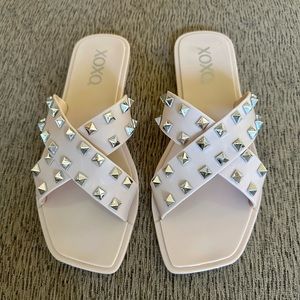 Studded jelly sandals